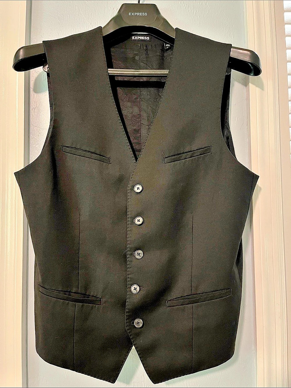 EXPRESS Men'Small Black Vest Size Small Like New